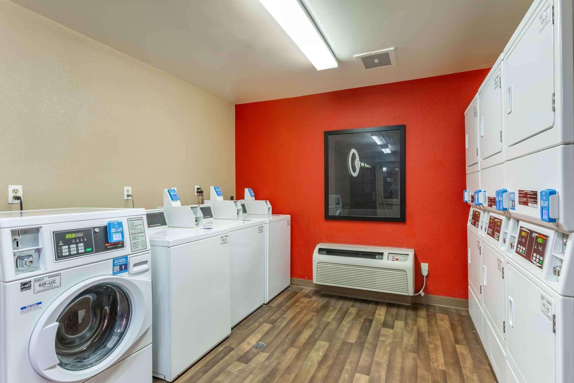 Extended Stay America Select Suites - Phoenix - Deer Valley Zewnętrze zdjęcie
